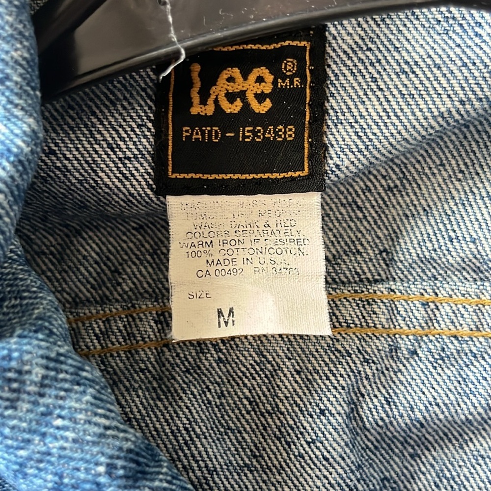 Vintage 80’s Lee hand painted denim trucker jacket birds. M - Picture 4 of 6